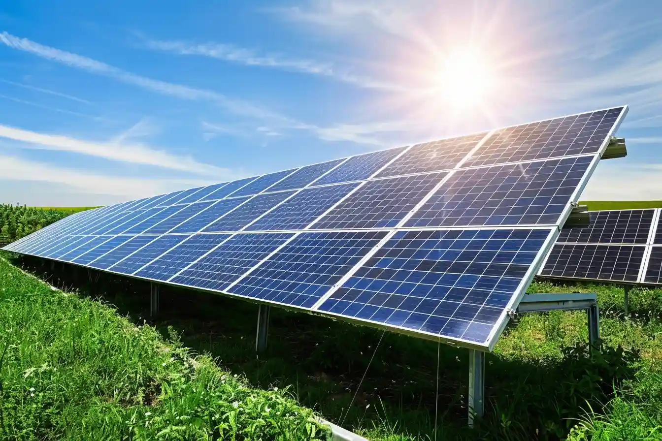 Mehr über den Artikel erfahren Solar-Carports: Bau, Vorteile und Installation